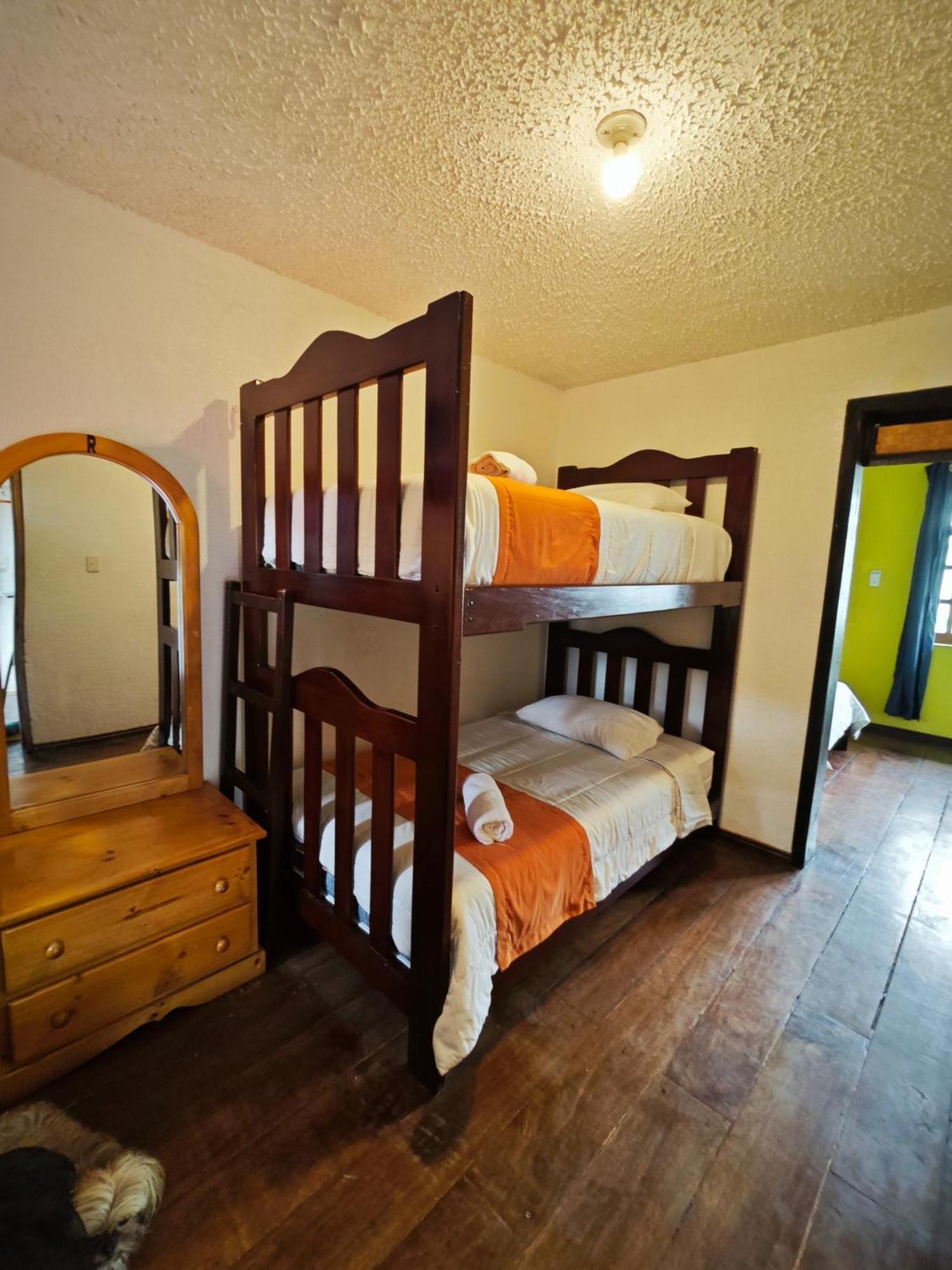 Garden House Hostal Baños Εξωτερικό φωτογραφία