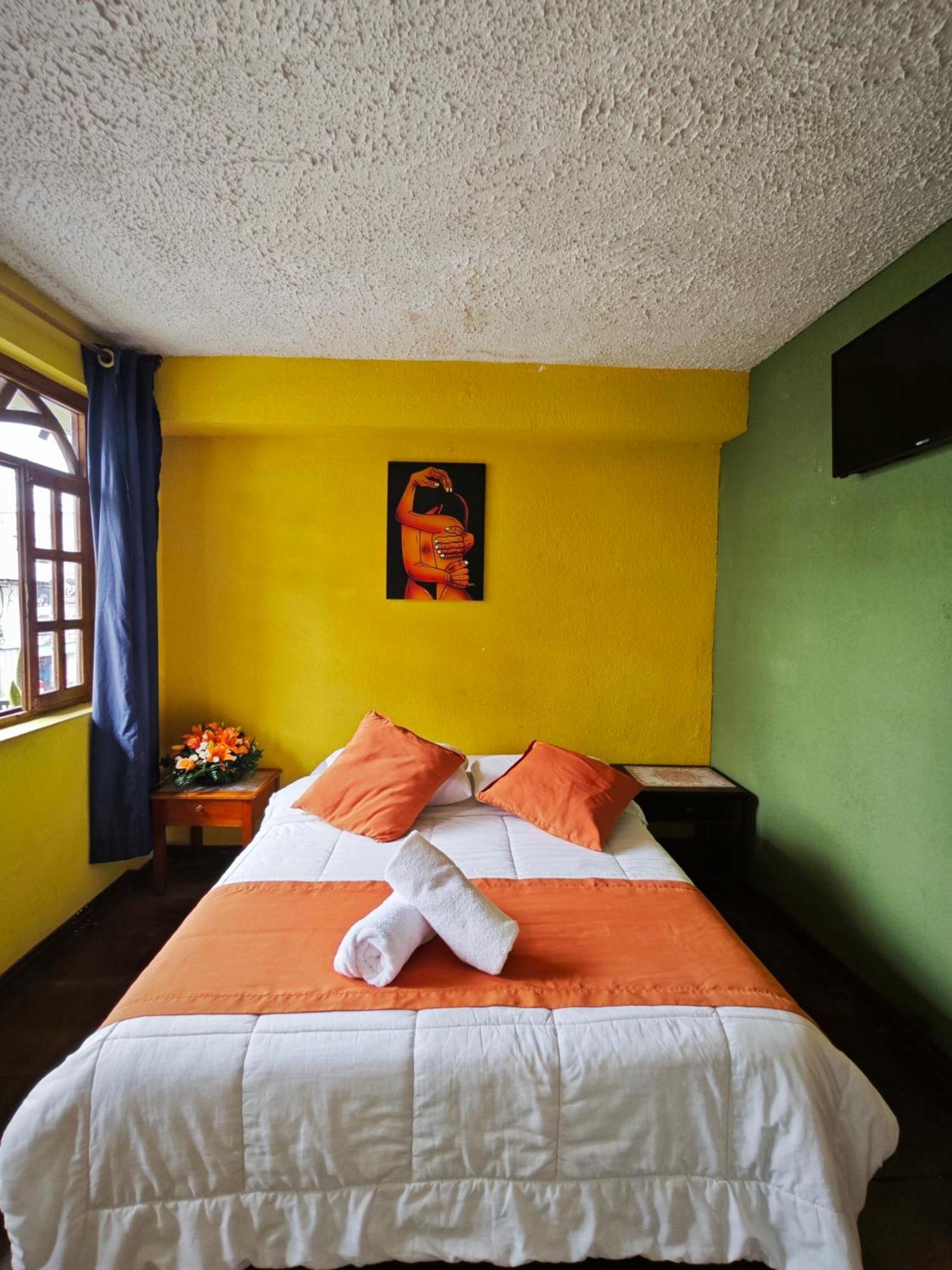 Garden House Hostal Baños Εξωτερικό φωτογραφία