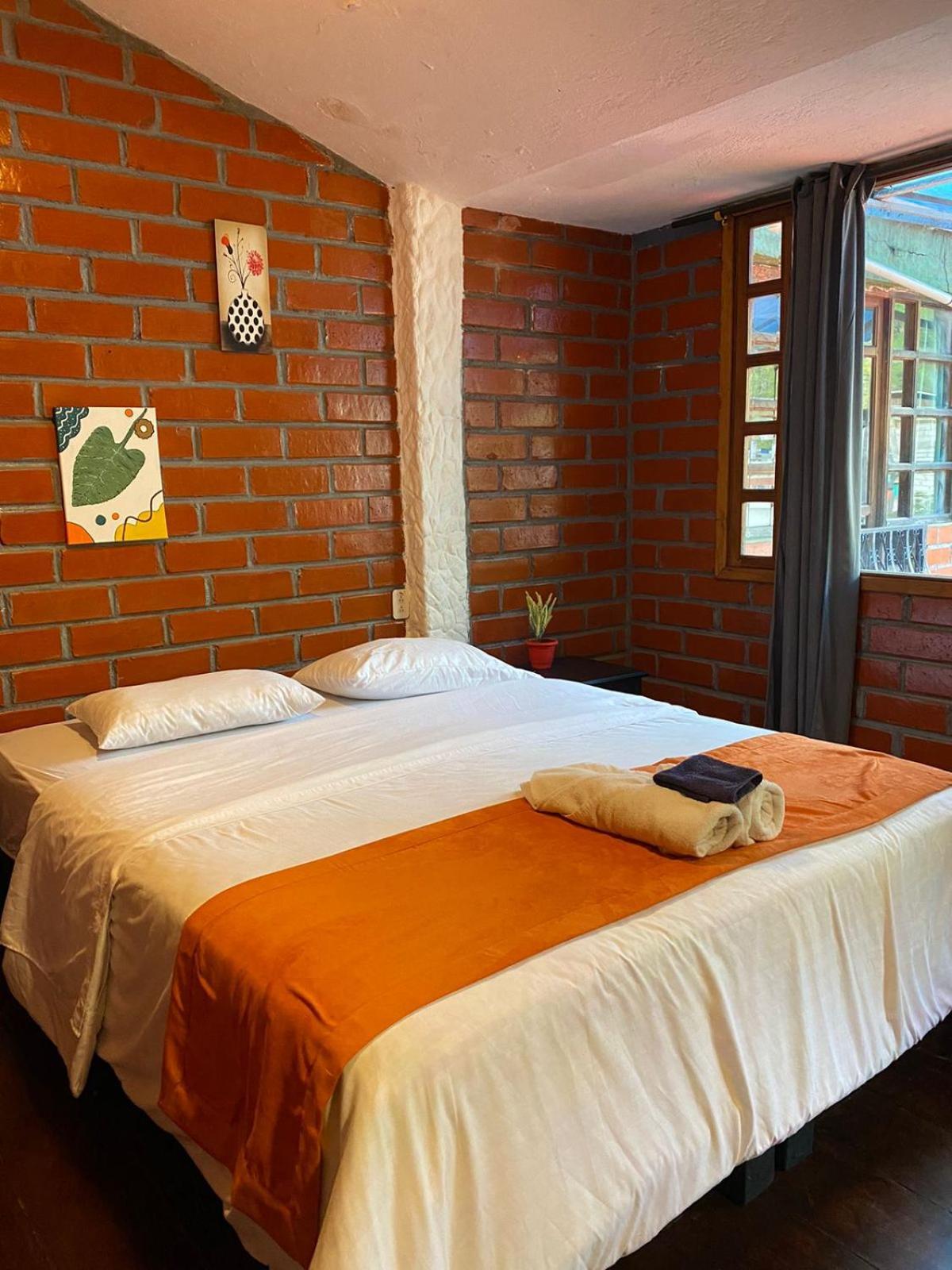 Garden House Hostal Baños Εξωτερικό φωτογραφία