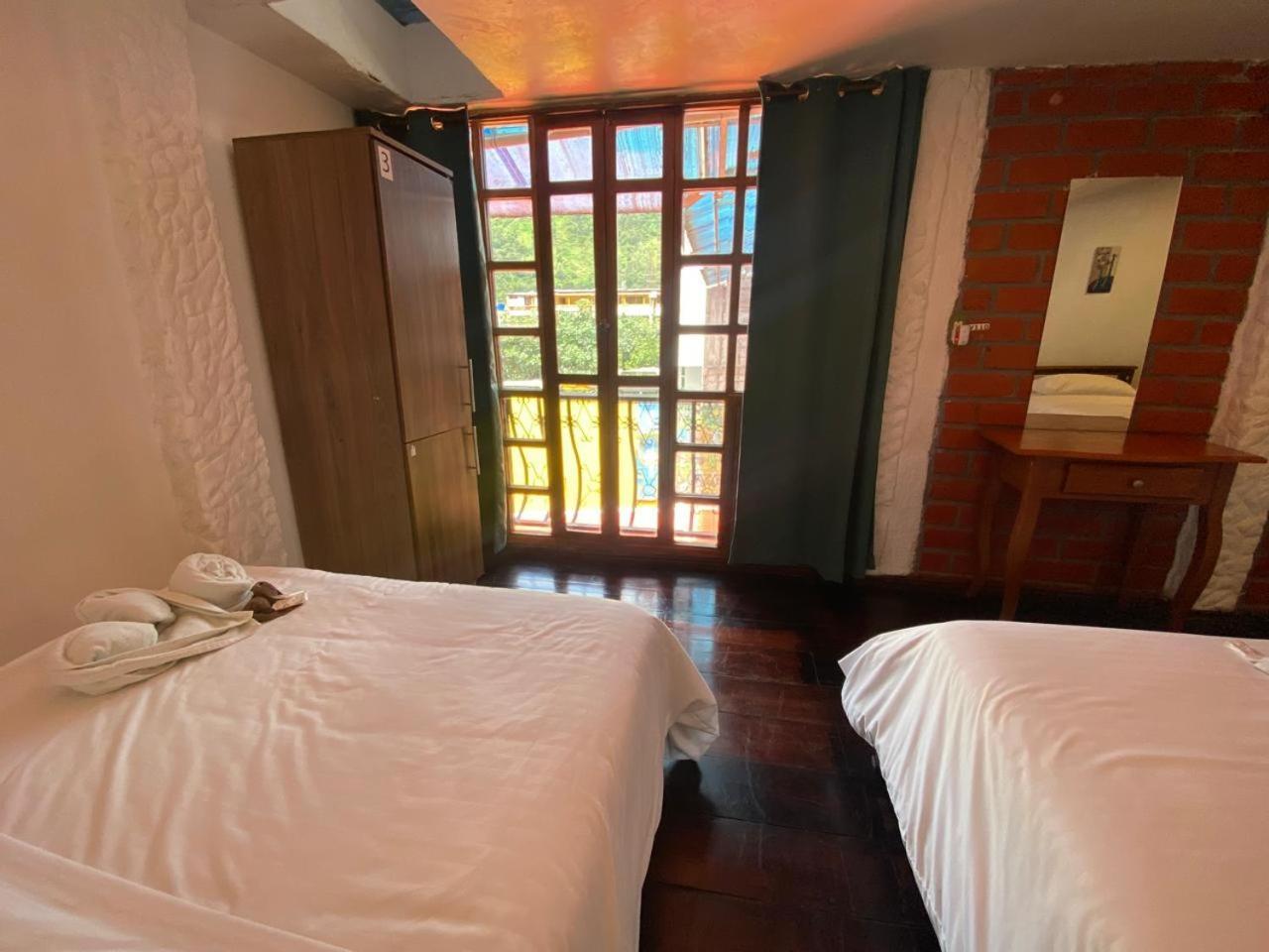 Garden House Hostal Baños Εξωτερικό φωτογραφία