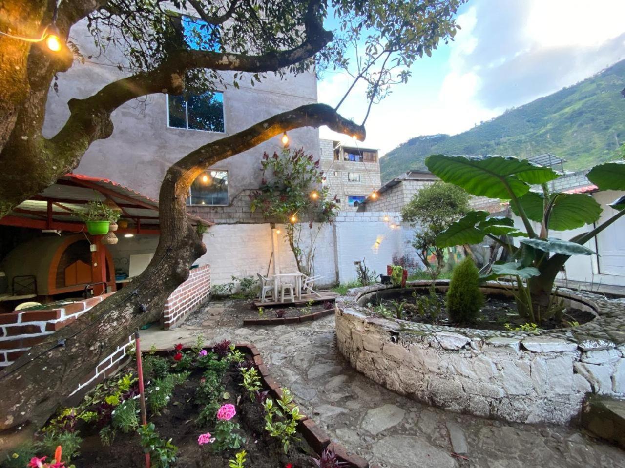 Garden House Hostal Baños Εξωτερικό φωτογραφία