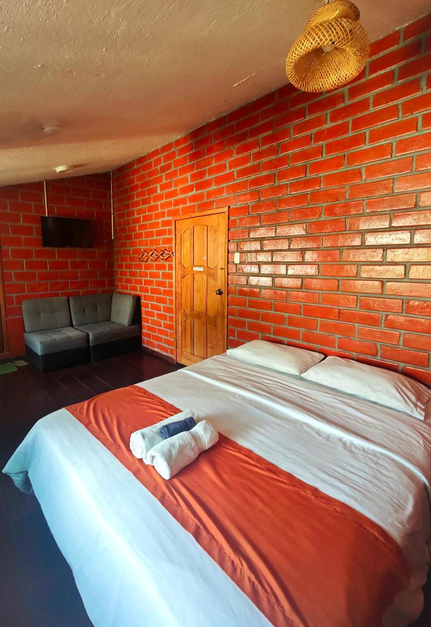 Garden House Hostal Baños Εξωτερικό φωτογραφία